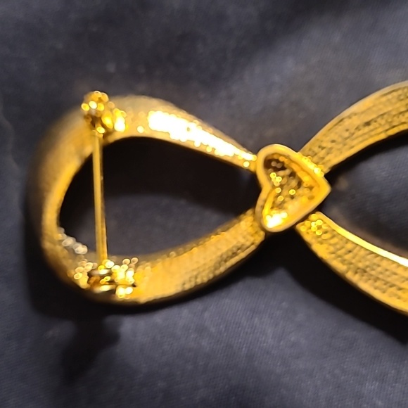 - Cancer Ribbon.Pin - Picture 3 of 3